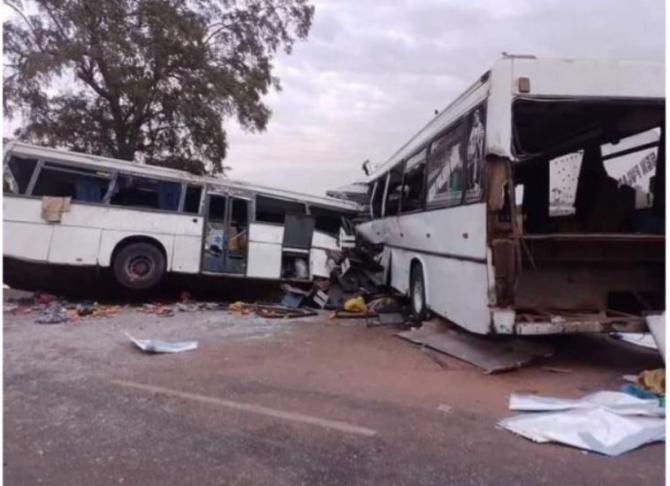 Image de Faits Divers. Oh Triste Message 😭 Le chauffeur du bus avant son départ « Accident fait 54 mort et 100 blessés C'est écœurant que le Seigneur accueille les disparus dans son paradis Amine. Que leur âme repose en paix et que le bon dieu les accueilli dans son paradis.