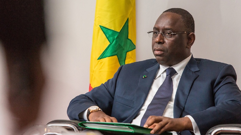 Image de Politique. Au cours du dernier Conseil des ministres présidé par le président Macky SALL, une nomination significative a été annoncée. Madame Ndeye Abibatou LO, Ingénieur en Hydraulique, a été désignée Directrice de l'Hydraulique au Ministère de l'Eau et de l'Assainissement en remplacement de Monsieur Harouna Kalidou Gaye. Son expérience en tant que Représentante résidente du Sénégal à l'Agence intergouvernementale "Eau et Assainissement pour l'Afrique" suscite des attentes quant à l'amélioration de la gestion de l'eau. Que pensez-vous de cette nomination ?