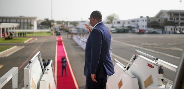 Image de Politique. Après un séjour en Arabie saoudite pour la oumra, le Président Macky Sall révise son emploi du temps. Initialement prévu pour rentrer directement à Dakar, il change de plan en écourtant son séjour pour participer au sommet extraordinaire des chefs d'État de la CEDEAO à Abuja, au Nigeria. Ce sommet survient dans un contexte de tensions, marqué par l'expiration de l'ultimatum fixé par la CEDEAO à la junte au pouvoir au Niger. Les dirigeants de la CEDEAO peuvent-ils résoudre la situation actuelle au Niger ?