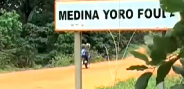 Image de Société. Le département de Médina Yoro Foula demeure préoccupé par le taux alarmant d'abandons scolaires, principalement des filles. Malgré les efforts concertés pour l'éducation des filles, Seydou Gadjigo révèle qu'en 2022, 400 jeunes ont quitté l'école. Une diminution est certes observée en 2023, avec seulement 300 cas, mais ce qui inquiète est que la grande majorité, soit 90%, concerne des filles. Ces abandons sont attribués en grande partie aux mariages précoces. Les grossesses à un jeune âge et les défis logistiques, comme le défi quotidien du trajet en vélo depuis des villages éloignés s'ajoutent aux obstacles. Pour rappel, le département, issu d'une restructuration en 2008, n'offre que deux lycées et une poignée de collèges. Selon vous, comment Médina Yoro Foula peut-elle garantir l'avenir éducatif de ses filles?